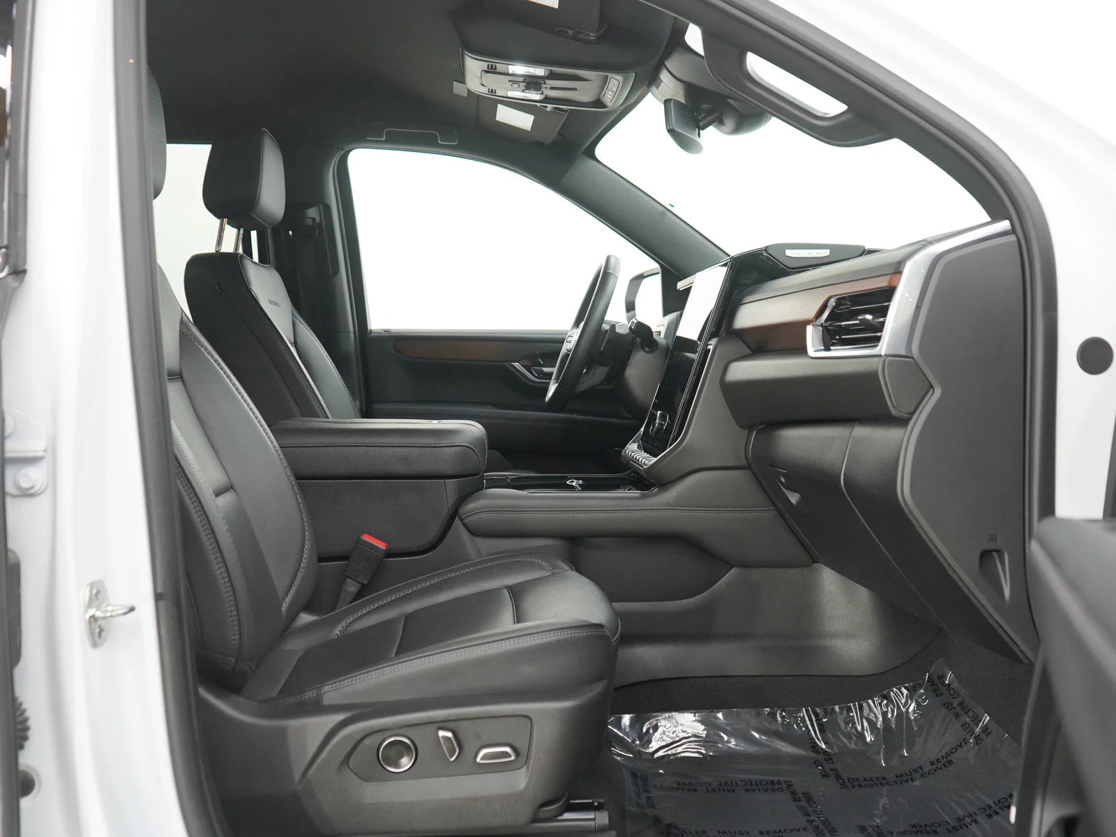 Used 2025 Summit White GMC Denali image 11