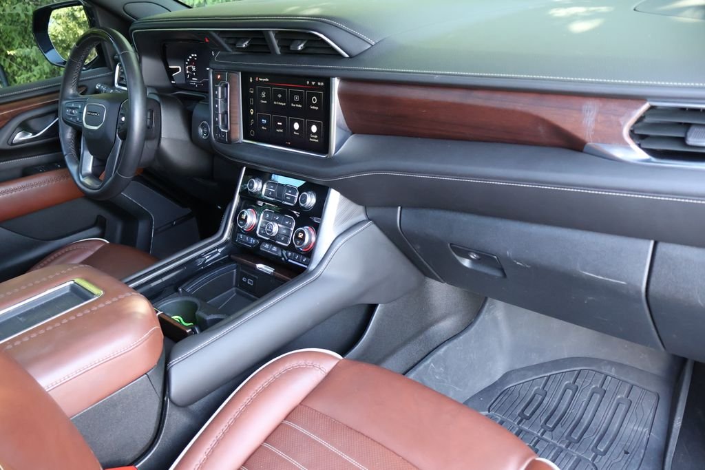 2024 GMC Yukon Denali Ultimate - Photo 42