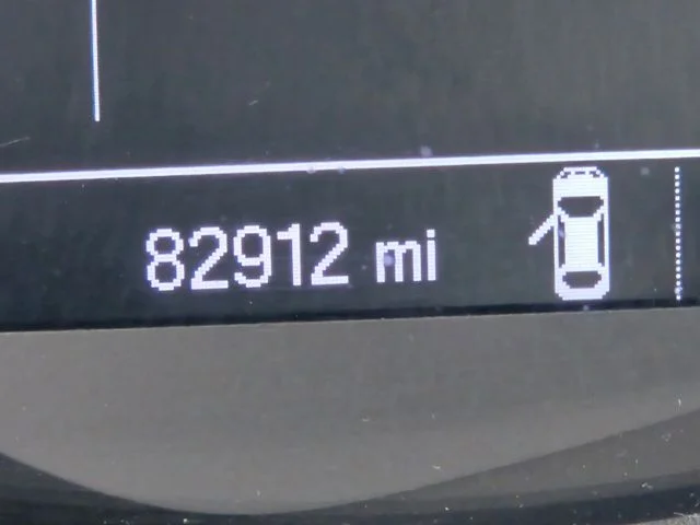 Used 2020 White Chevrolet LT image 34