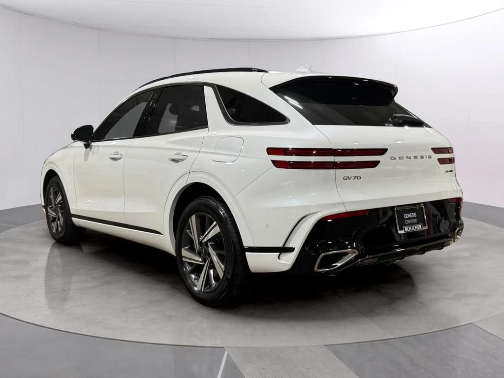 2026 GENESIS GV70 Sport Advanced - Photo 5