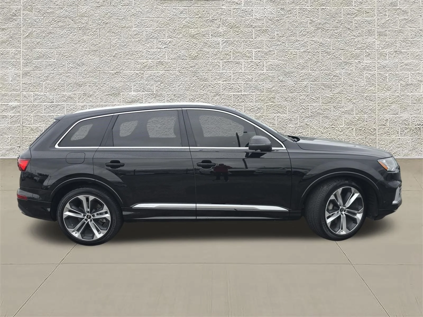 Certified Used 2023 Mythos Black Metallic Audi Prestige image 8