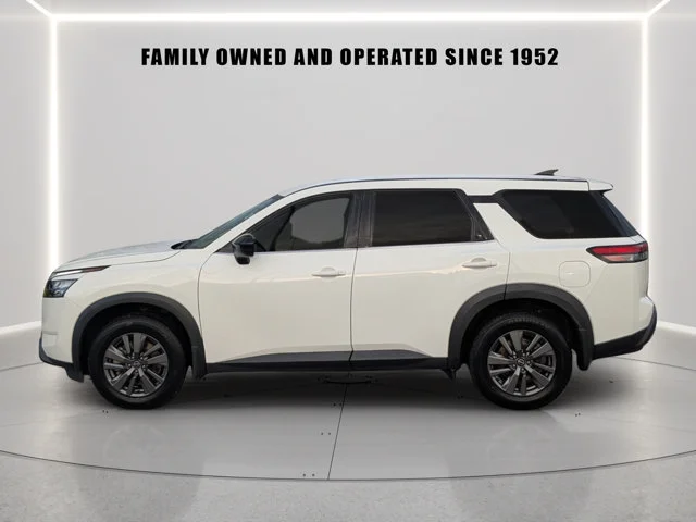Certified Used 2023 White Nissan S image 3