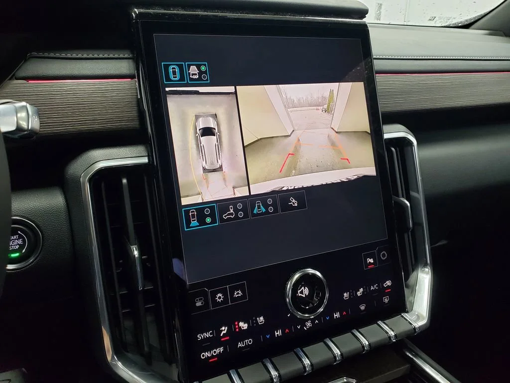 2026 GMC Acadia Denali - Photo 24