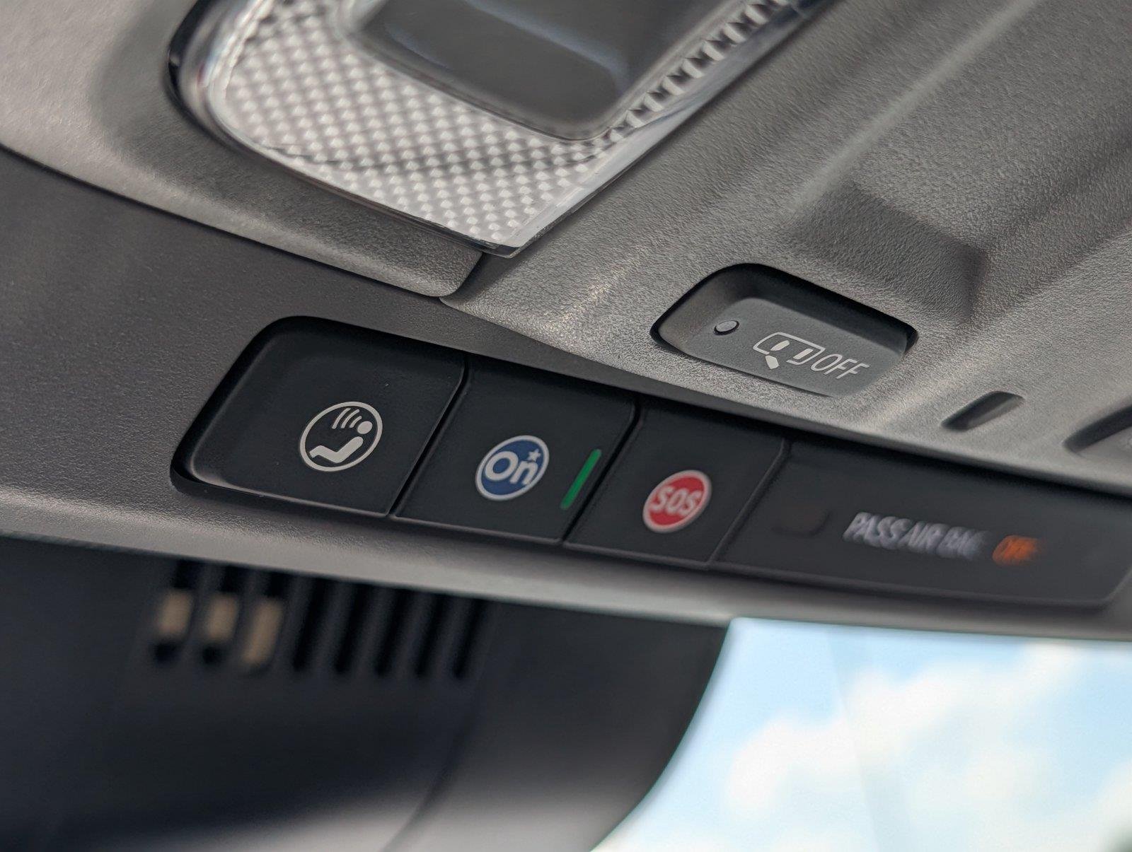 New 2026 Sterling Metallic GMC Elevation image 27