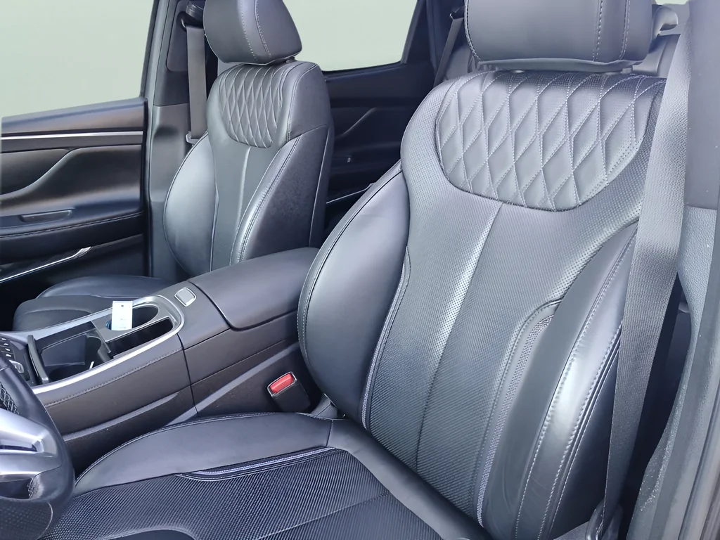 Used 2021 Gray Hyundai Calligraphy image 21