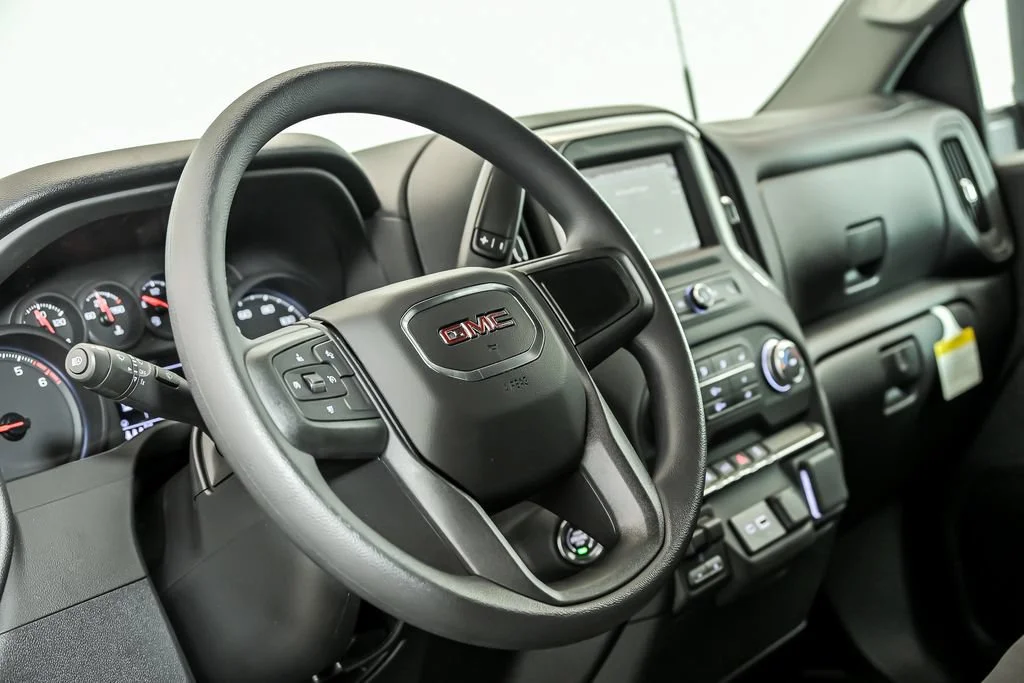 2026 GMC Sierra 2500HD Pro - Photo 10