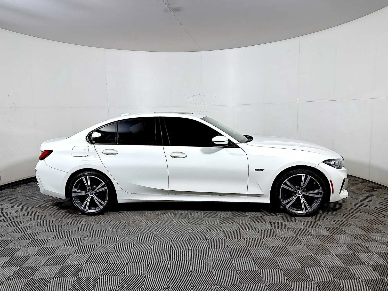 Used 2023 Alpine White BMW 330e xDrive image 7