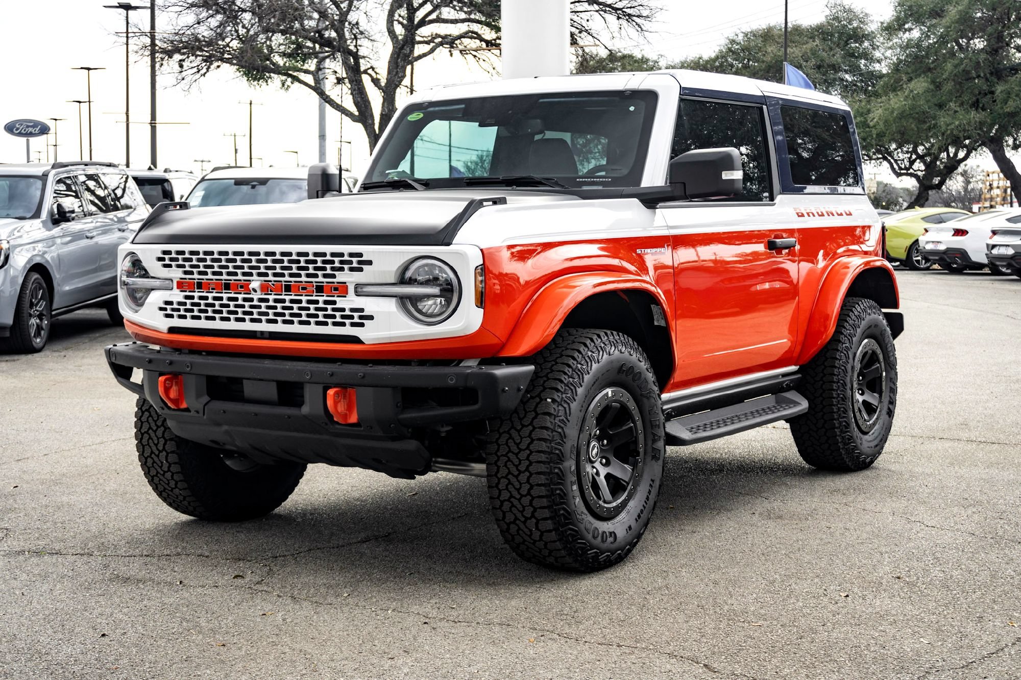 New 2025 Oxford White Ford Stroppe Edition image 6
