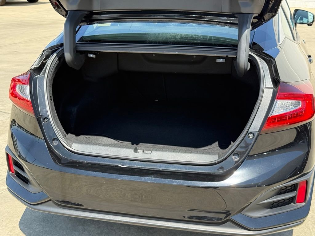 Certified Used 2021 Black Honda Touring image 17
