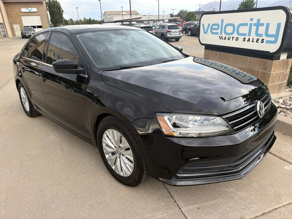 Used 2017 Black Volkswagen 1.4T S image 1