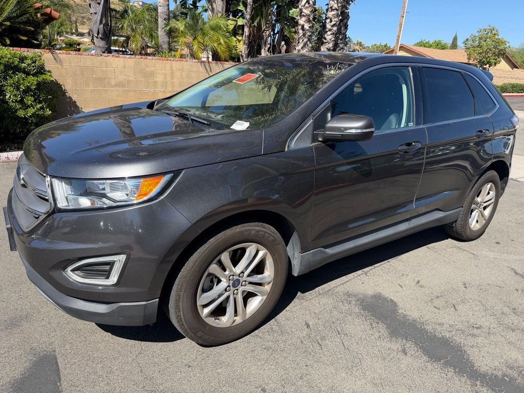 Used 2018 Gray Ford SEL image 4