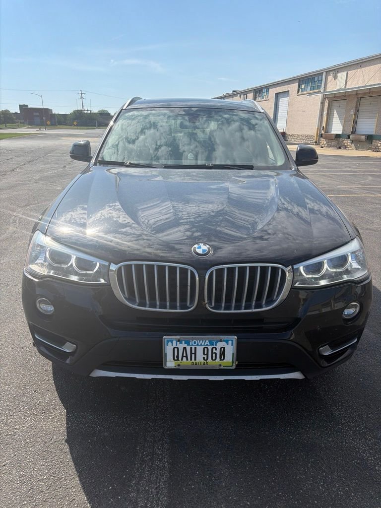 Used 2015 Black Sapphire Metallic BMW xDrive28i image 3