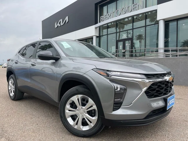 2024 Chevrolet Trax LS