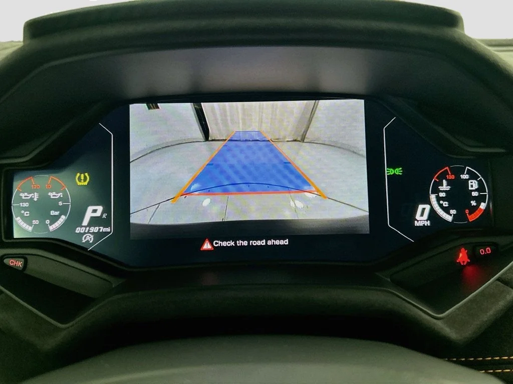 Used 2023 Orange Lamborghini  image 29
