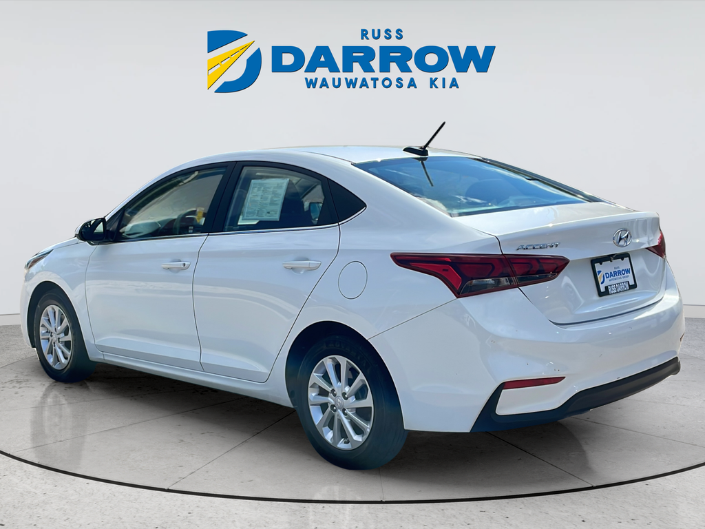 Used 2022 White Hyundai SEL image 3