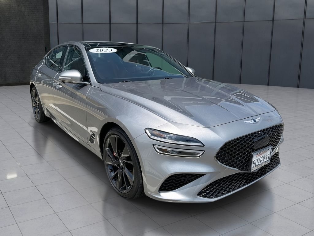 2023 Genesis G70