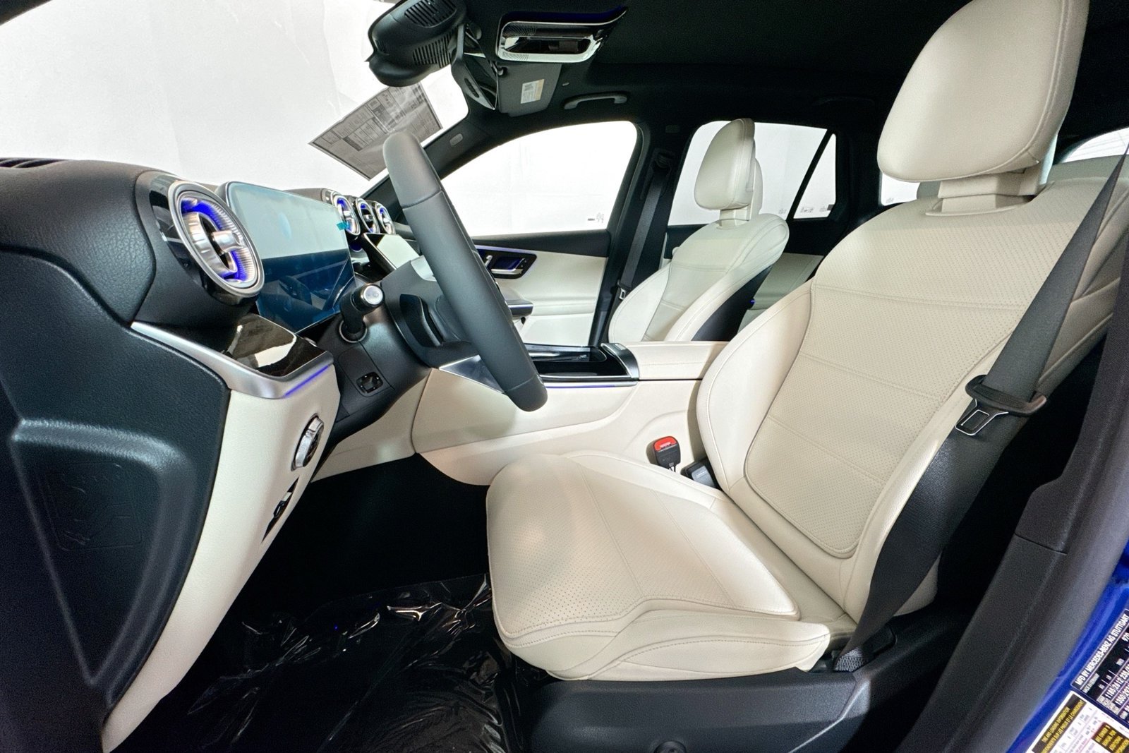 New 2026 Starling Blue Metallic Mercedes-Benz GLC 300 image 18