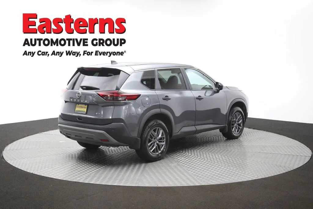 Used 2023 Gray Nissan S image 43