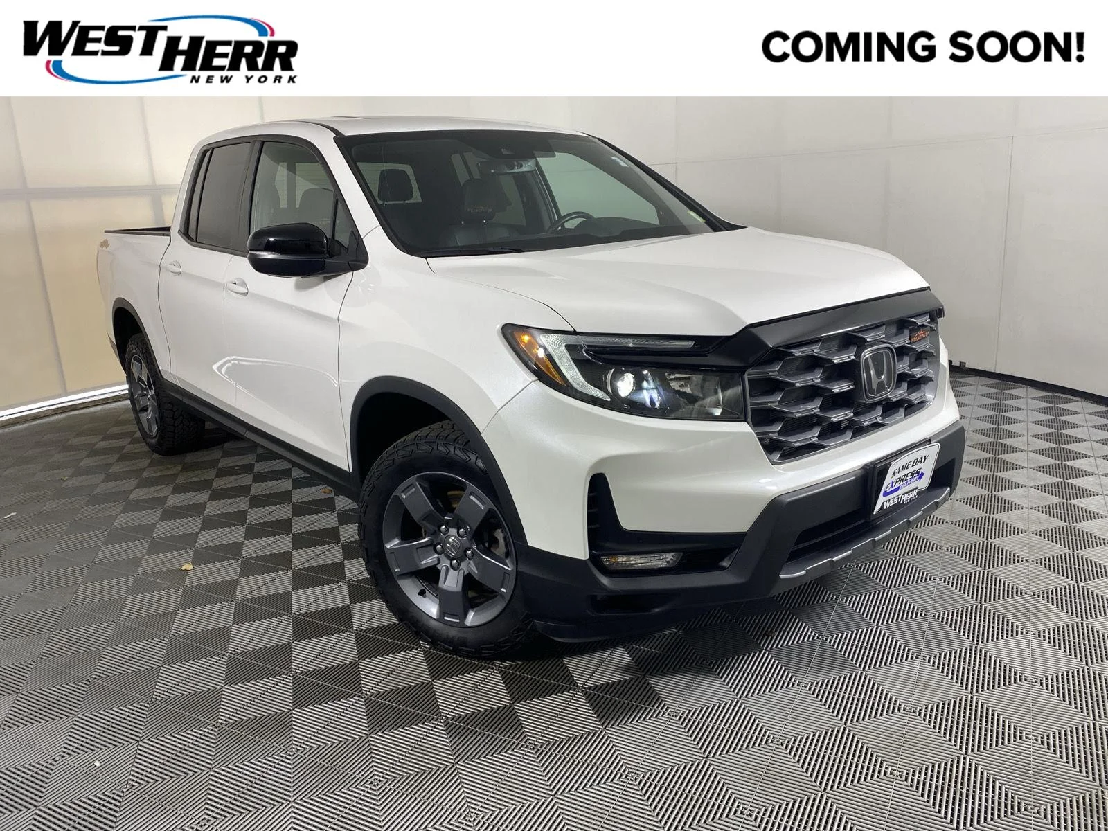 Used 2024 Platinum White Pearl Honda TrailSport image 1