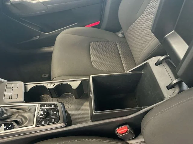Used 2023 White Kia LX image 23