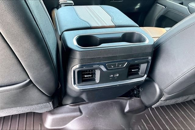Used 2023 Black Chevrolet High Country image 20