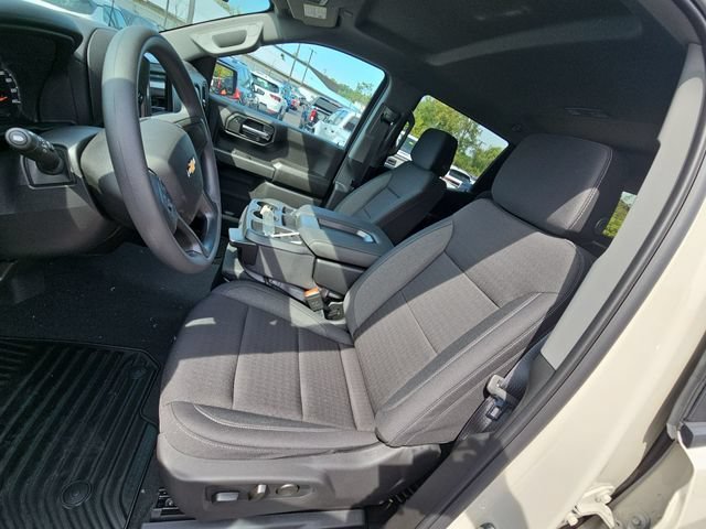 New 2026 White Sands Chevrolet Custom image 21