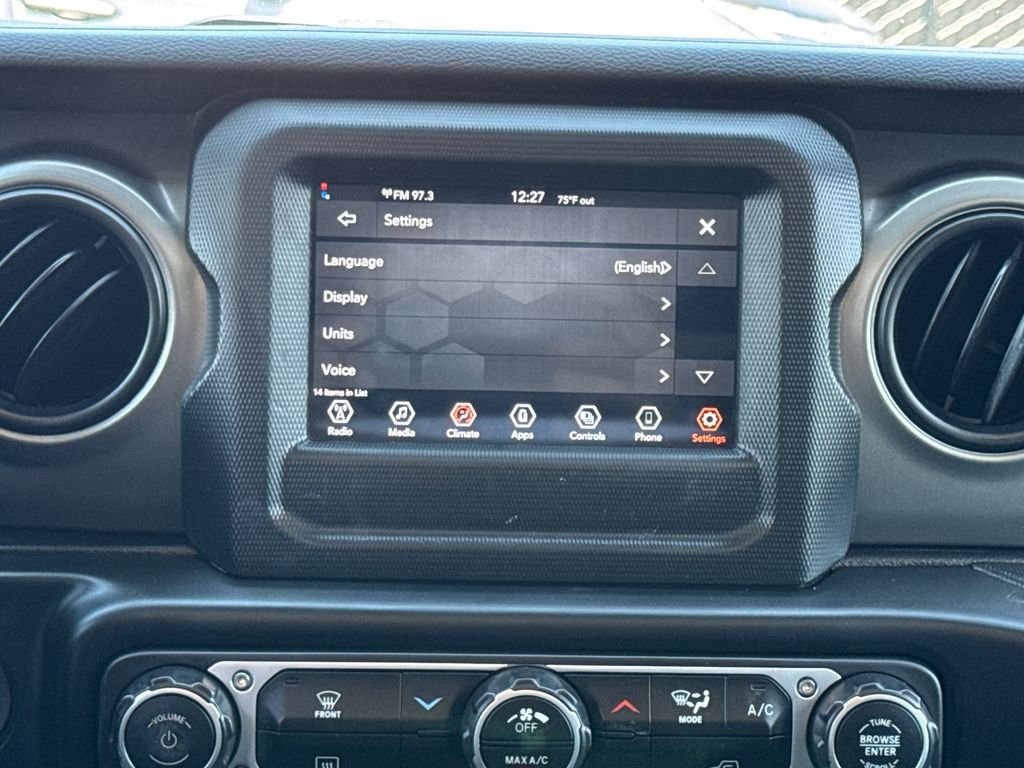 Used 2023 White Jeep Sport S image 23