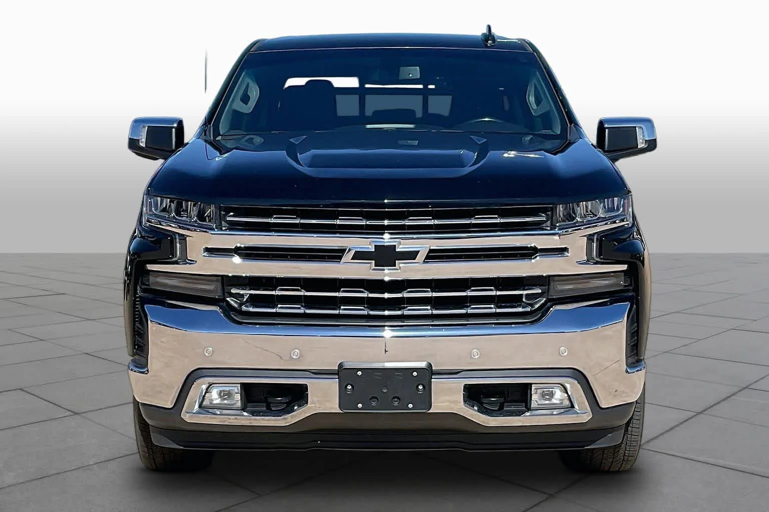 Used 2021 Black Chevrolet LTZ image 4