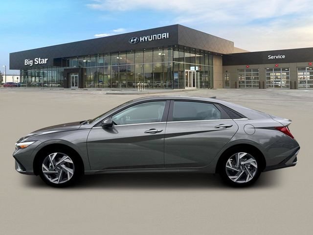 2026 Hyundai Elantra Limited - Photo 3