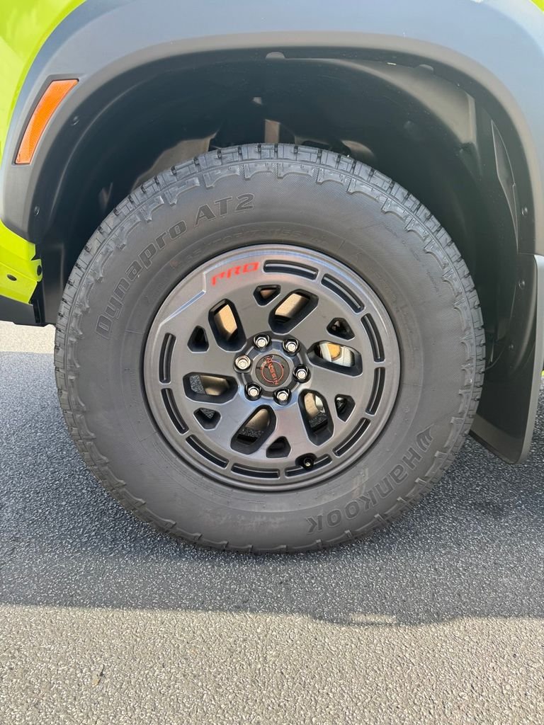 2026 Nissan Frontier PRO-4X - Photo 9
