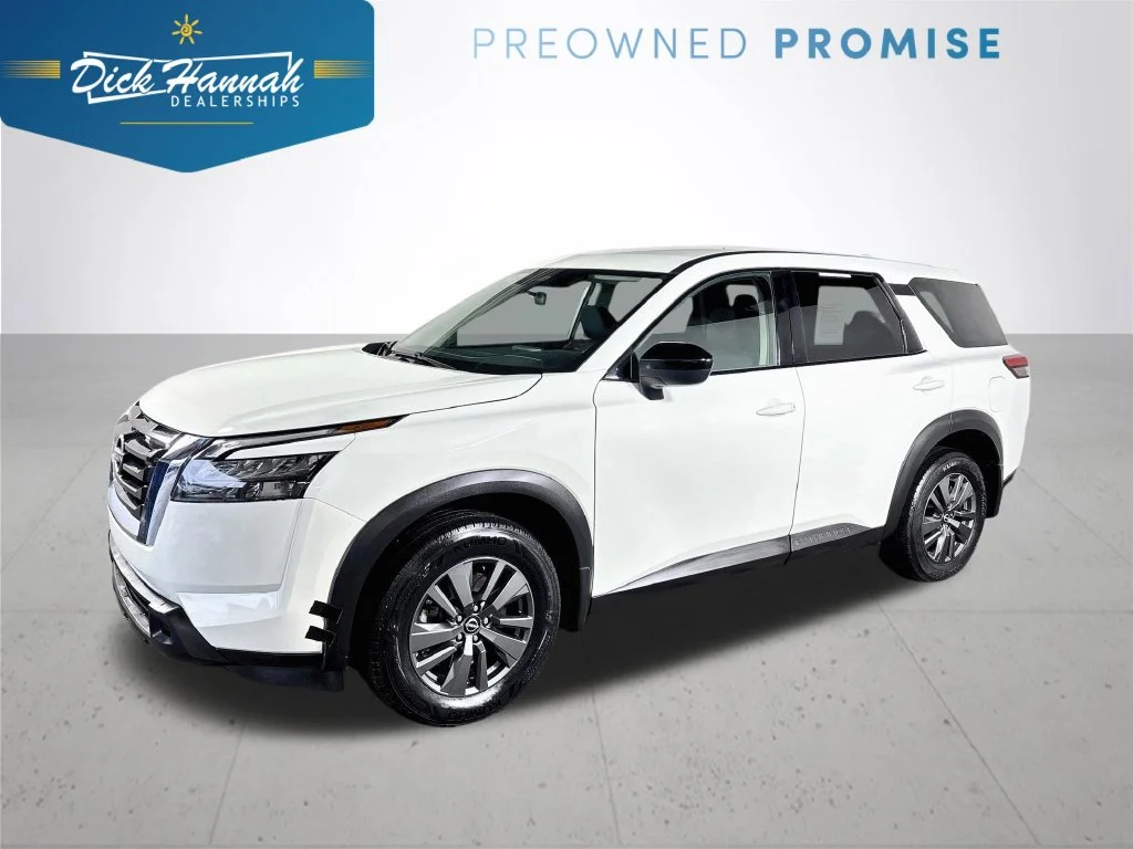 Used 2024 White Nissan S image 1