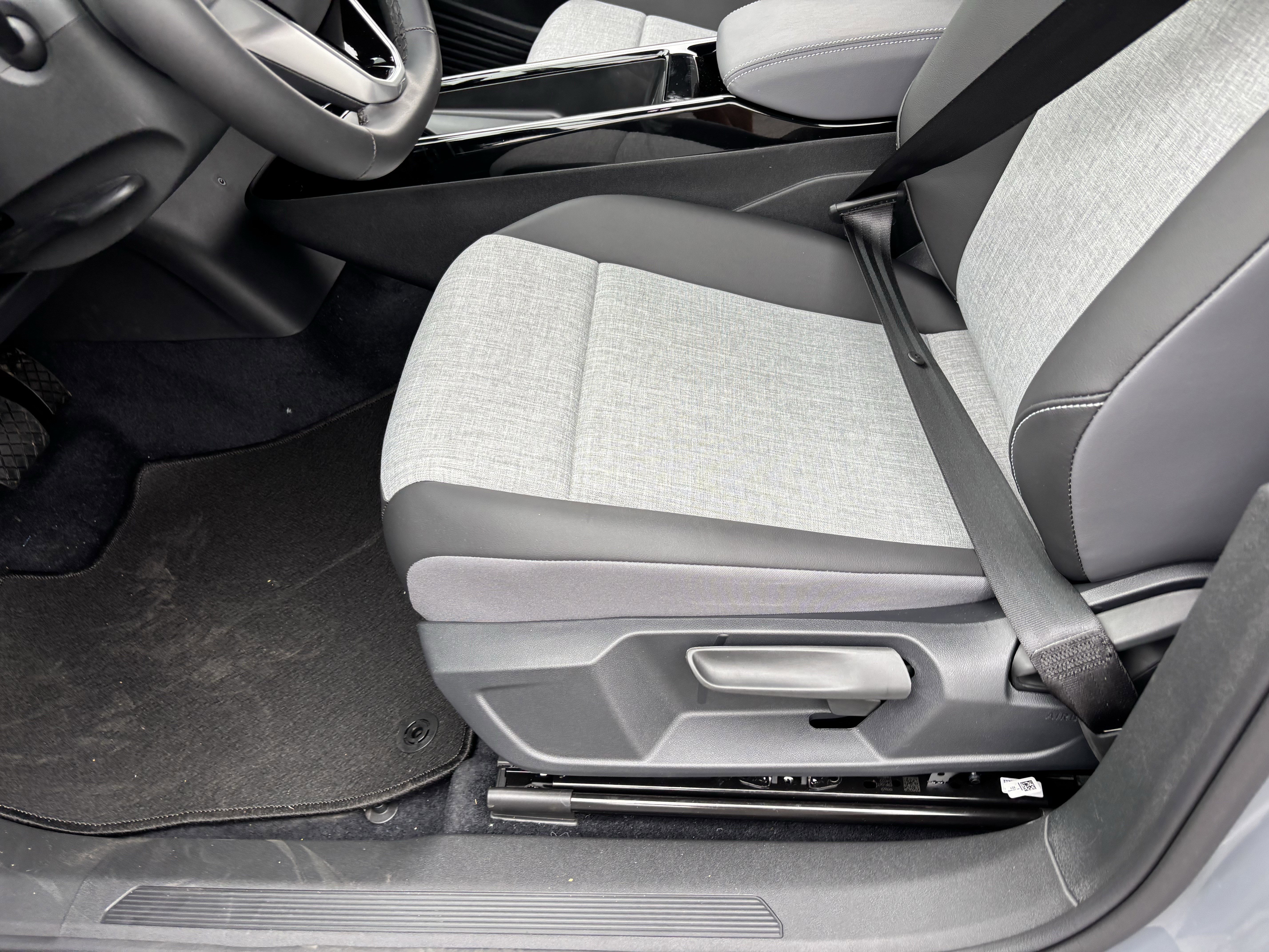 New 2026 Pure Gray Volkswagen Pro image 16