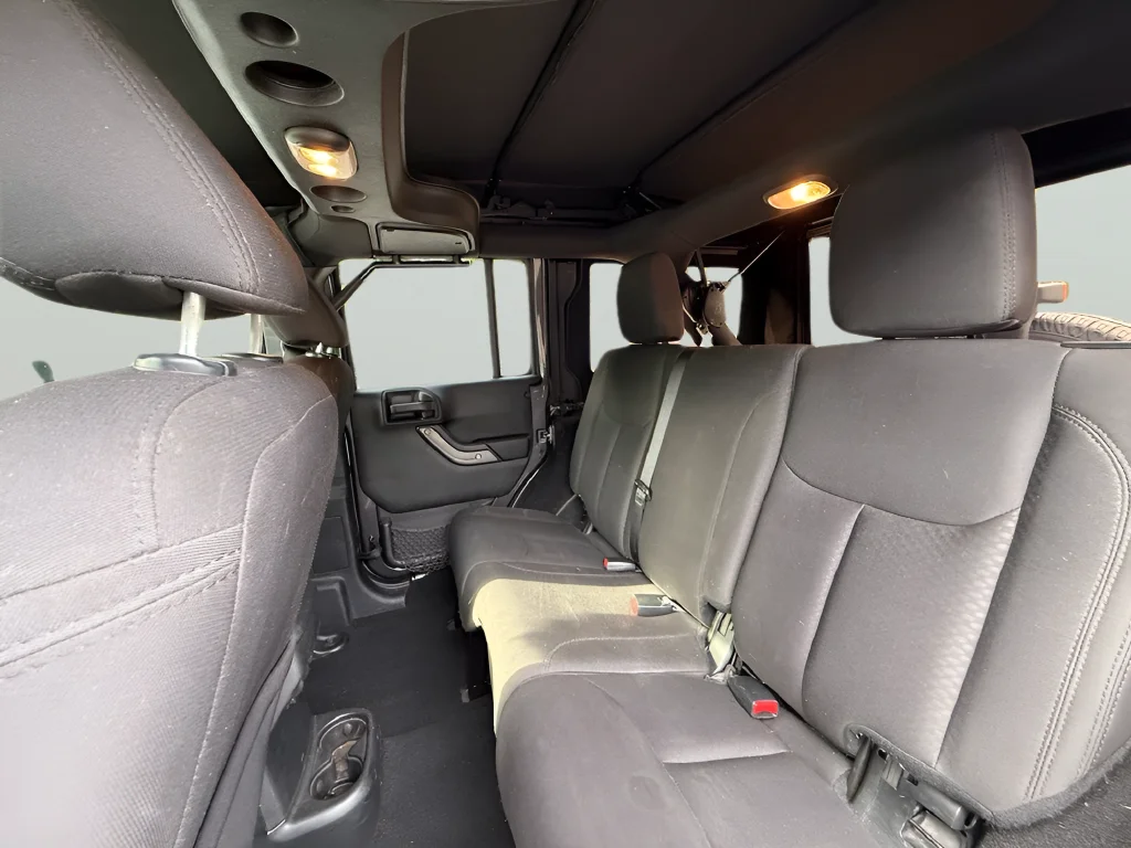 Used 2017 Gray Jeep Unlimited Sport image 11