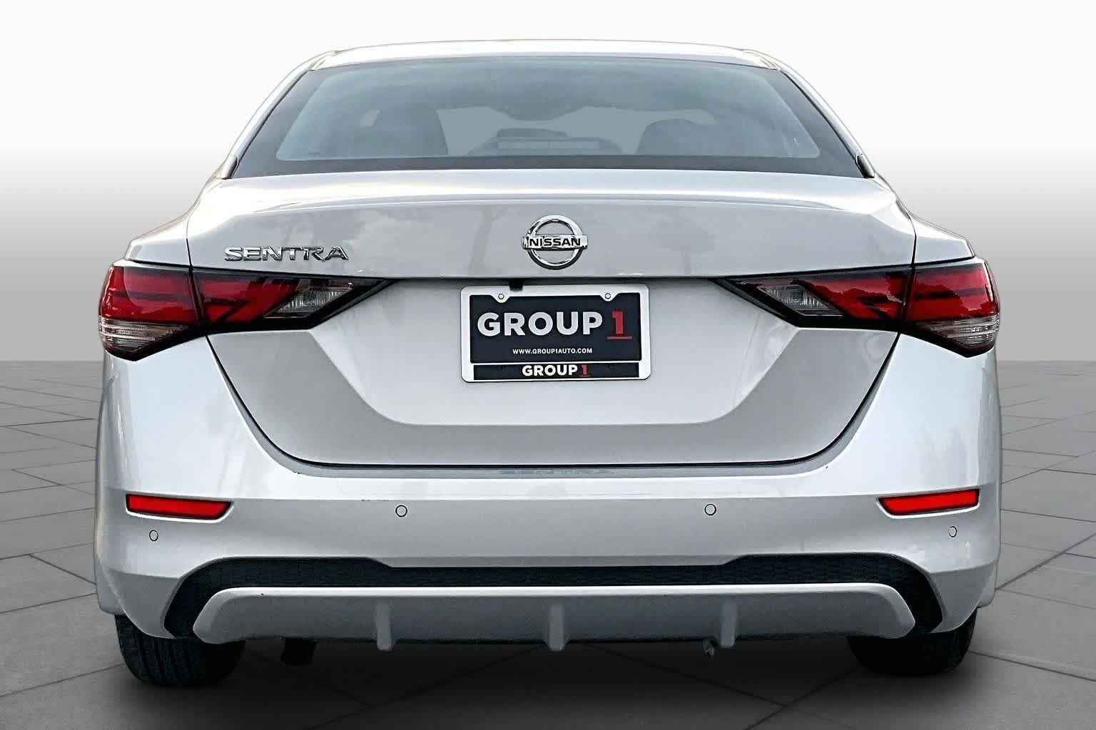 Used 2023 Brilliant Silver Metallic Nissan S image 5