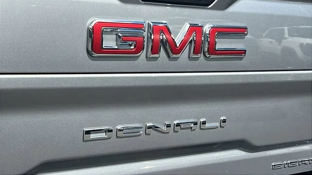 2026 GMC Sierra 2500HD Denali - Photo 28