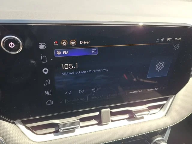 New 2026 Summit White Chevrolet LT image 28