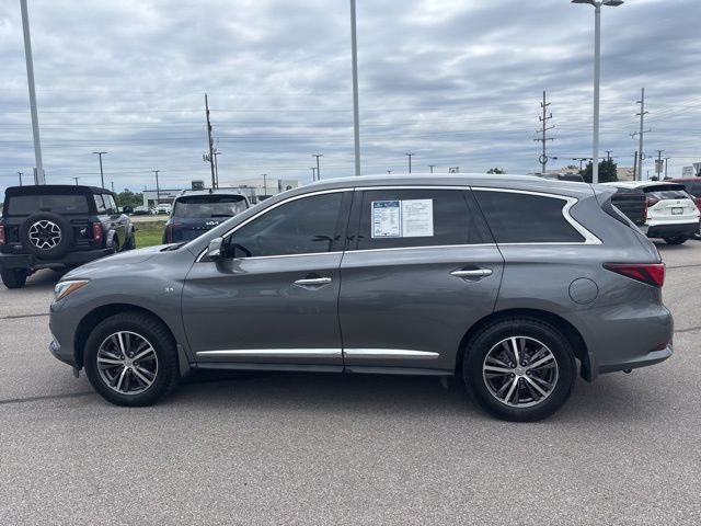Used 2019 Gray INFINITI LUXE image 10
