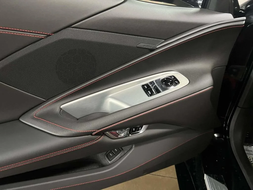 2027 Chevrolet Corvette 1LT - Photo 12