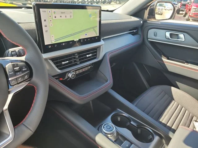 New 2027 Black Metallic Ford ST-Line image 22
