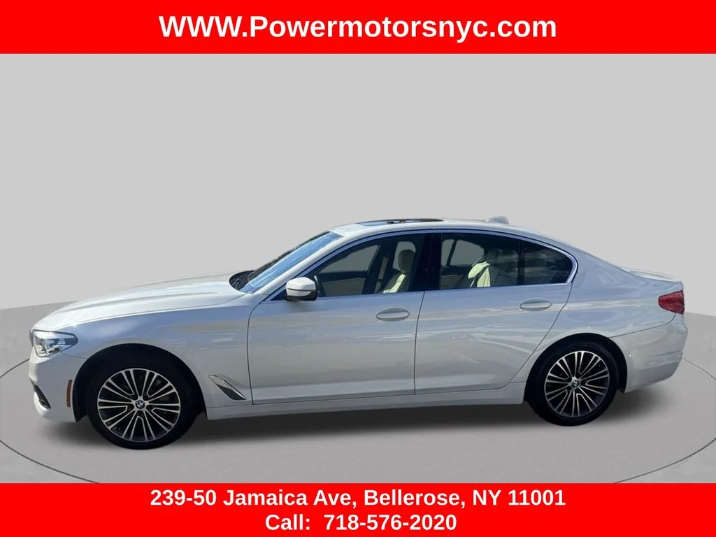 Used 2020 White BMW 530i xDrive image 2