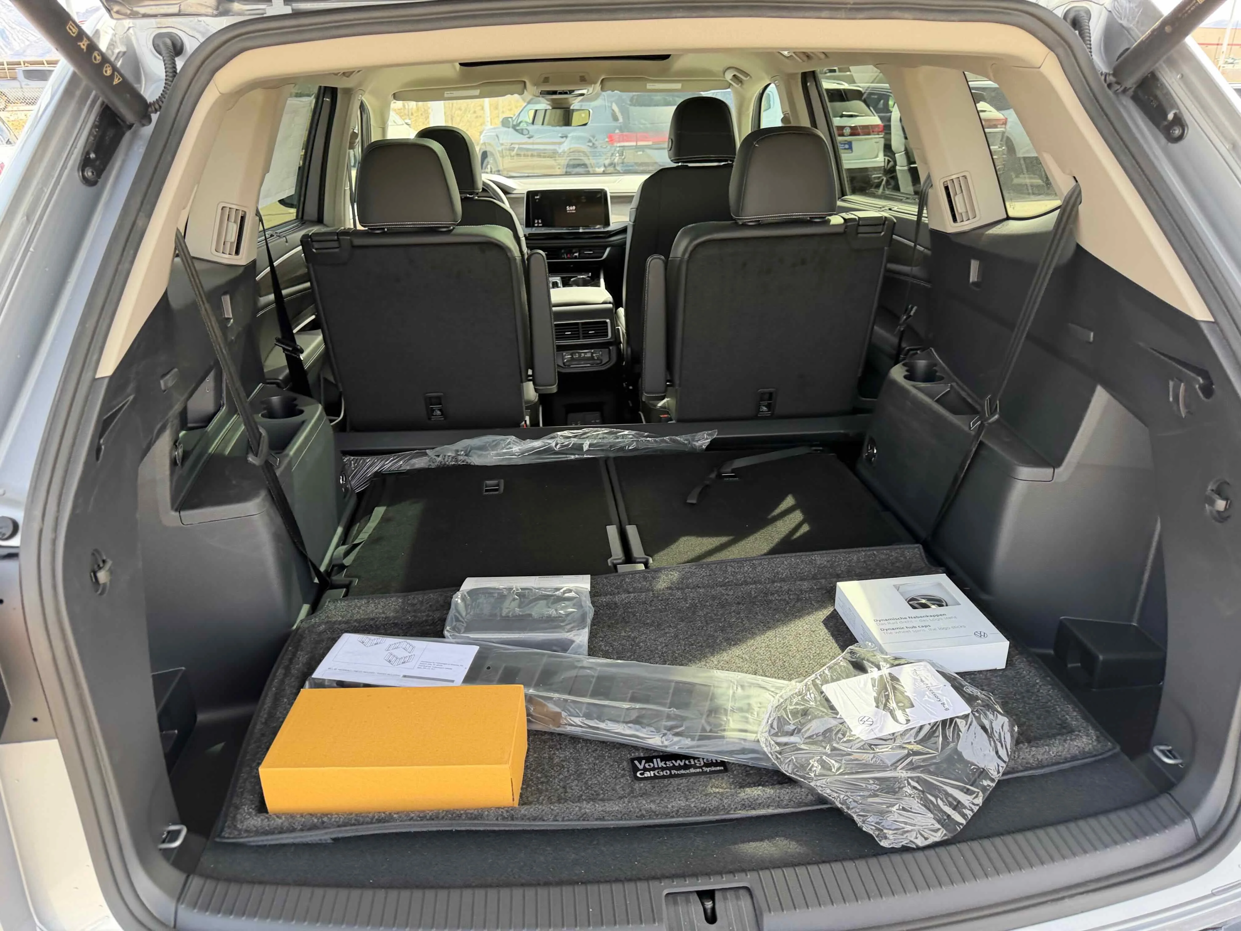 New 2026 Silver Mist Volkswagen 2.0T SEL image 31