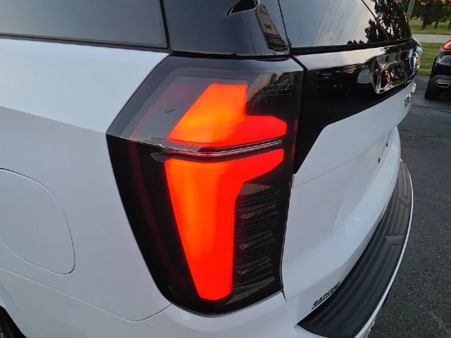 Used 2026 White Chevrolet LT image 36