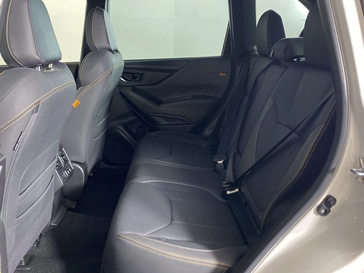 Used 2023 Crystal White Pearl Subaru Wilderness image 14