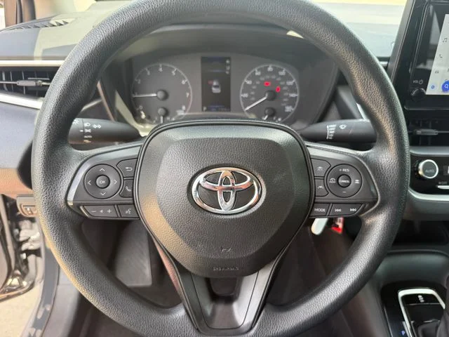 Certified Used 2025 UNDERGROUND Toyota LE image 15
