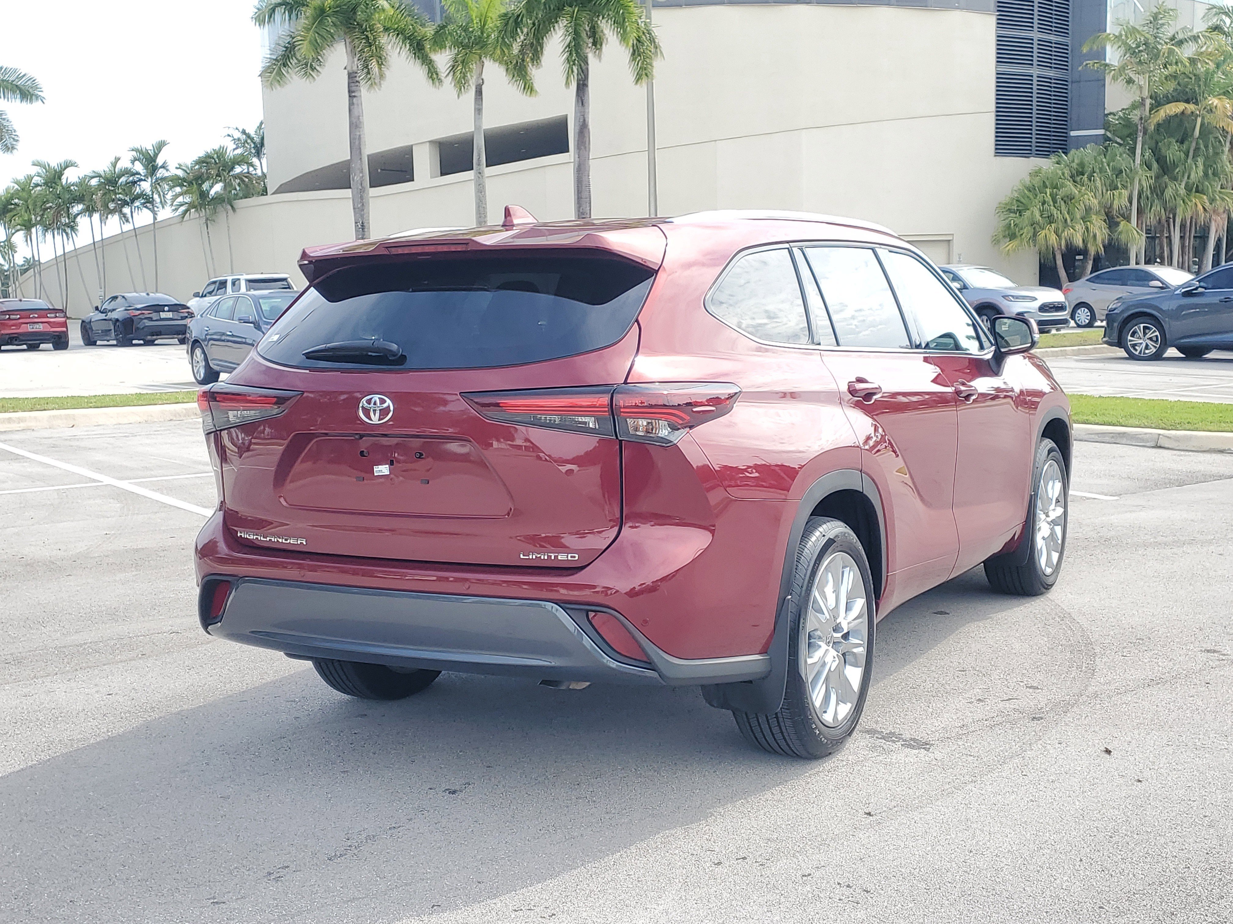 Certified Pre-Owned 2025 Toyota Highlander Limited in Miami @ West