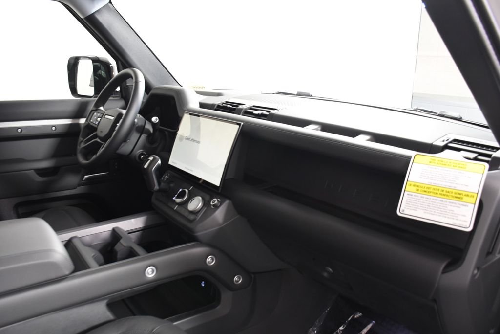 New 2026 Borasco Grey Land Rover X-Dynamic SE image 19