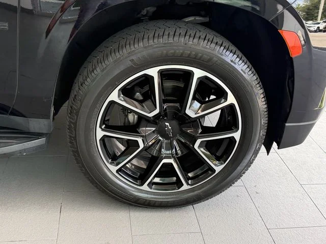 Used 2022 Black Chevrolet RST image 19