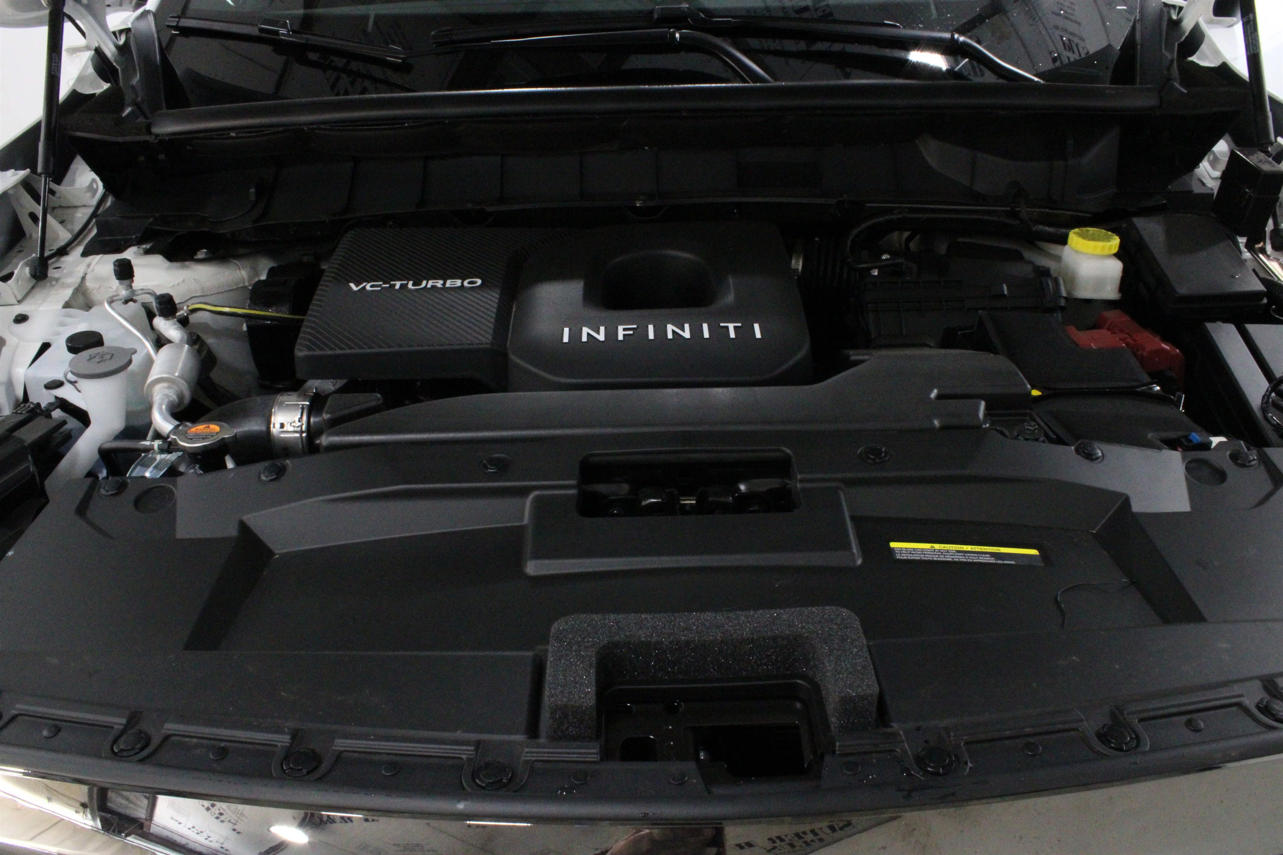New 2026 RADIANT WHITE INFINITI Sport AWD image 40