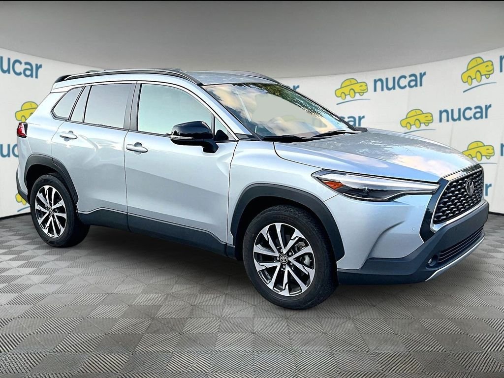 Used 2025 Silver Toyota XLE image 1