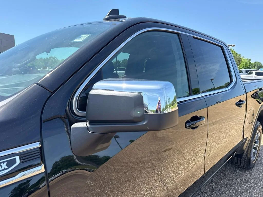 2026 GMC Sierra 1500 SLE - Photo 8